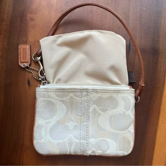 Coach Vintage Dragonfly Wristlet Wallet Clutch - Picture 7 of 15